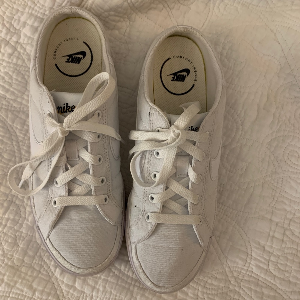 White Nike canvas open back sneakers